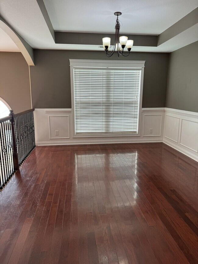 Building Photo - 1701 Winterhaven Ct
