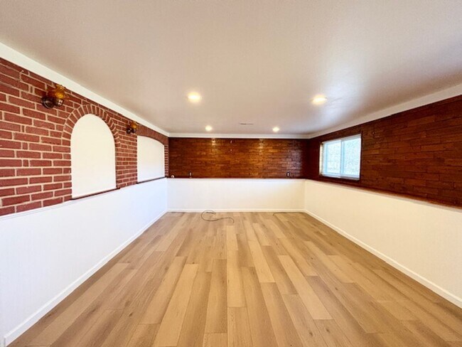 Building Photo - 11277 E Custer Pl