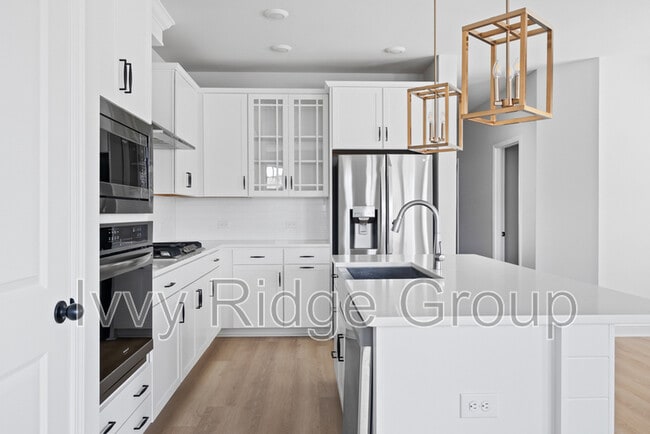 Building Photo - 2538 Lydia Ave