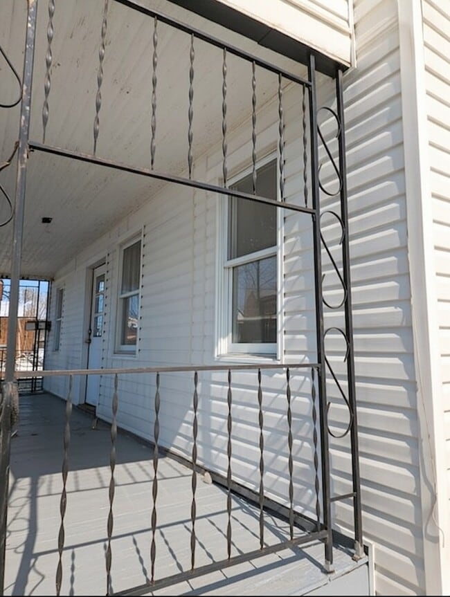 Building Photo - 14 Leith St