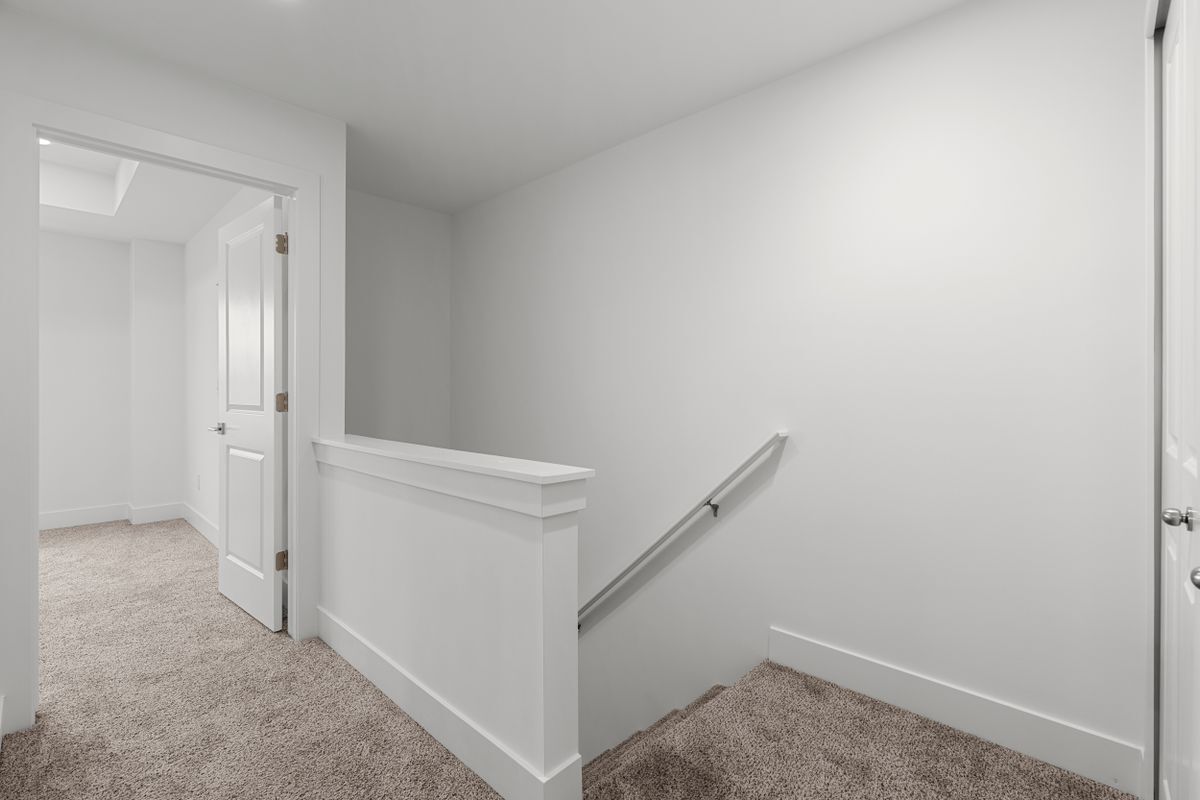 Building Photo - 2845 Summers Pl