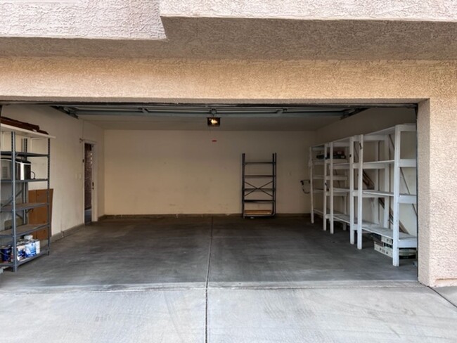 Building Photo - TWO BEDROOM CONDO WITH TWO CAR GARAGE IN H...