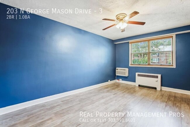 Building Photo - 203 N George Mason Dr