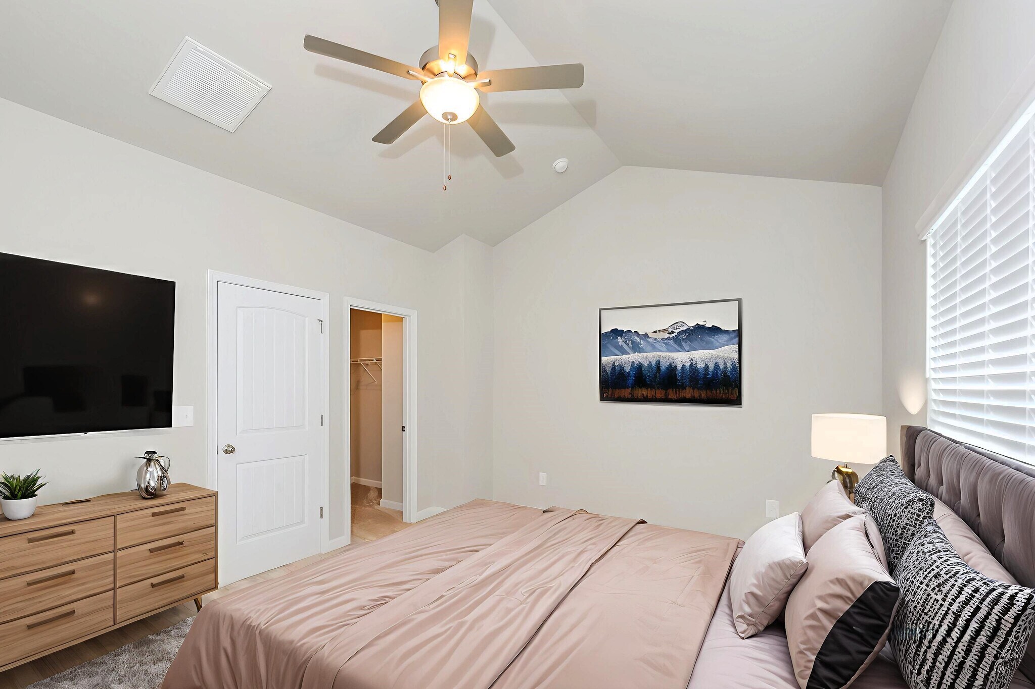 Building Photo - 20 Jackson Ct