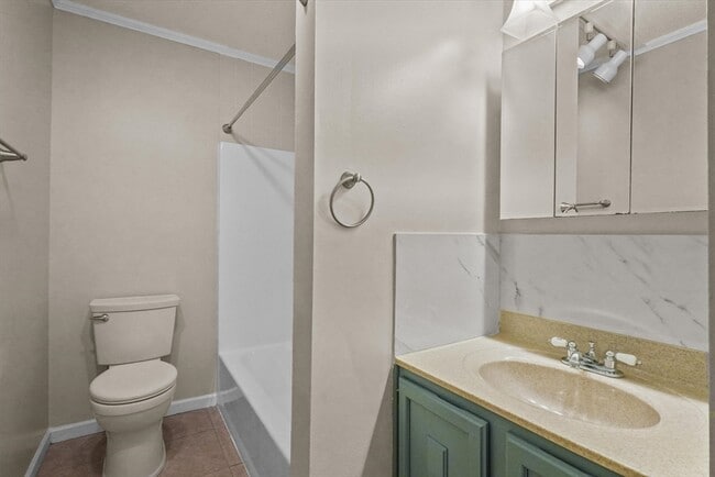 Building Photo - 61 Kathy Dr