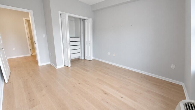 Building Photo - 4 Constellation Pl