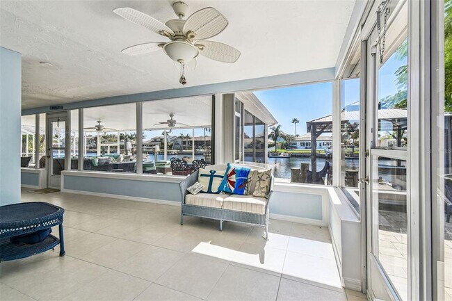 Building Photo - 5050 Porpoise Pl