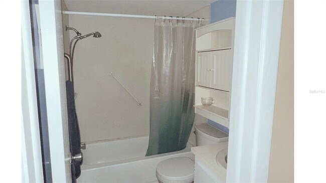 Building Photo - 5541 Bay Blvd