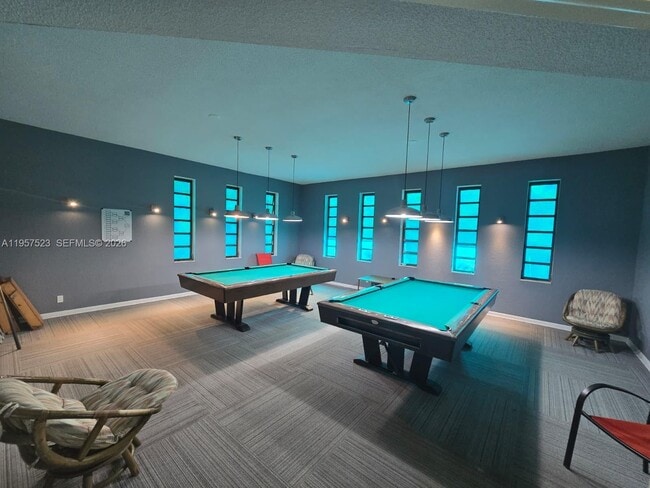 Building Photo - 5151 W Oakland Park Blvd