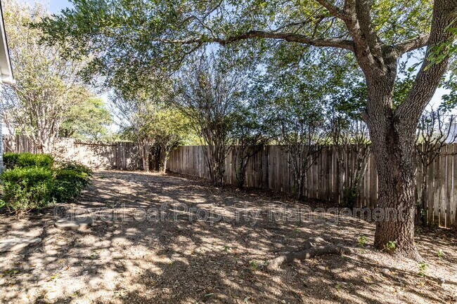Building Photo - 21519 Rio Comal