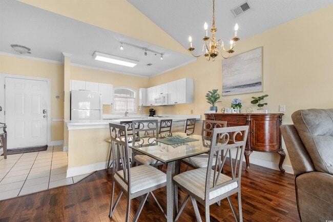 Building Photo - 4856 Carnation Cir