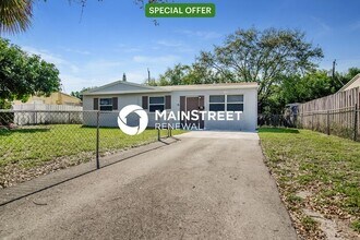Building Photo - 3 Bedroom Pet-Friendly Home in Hollywood, ...