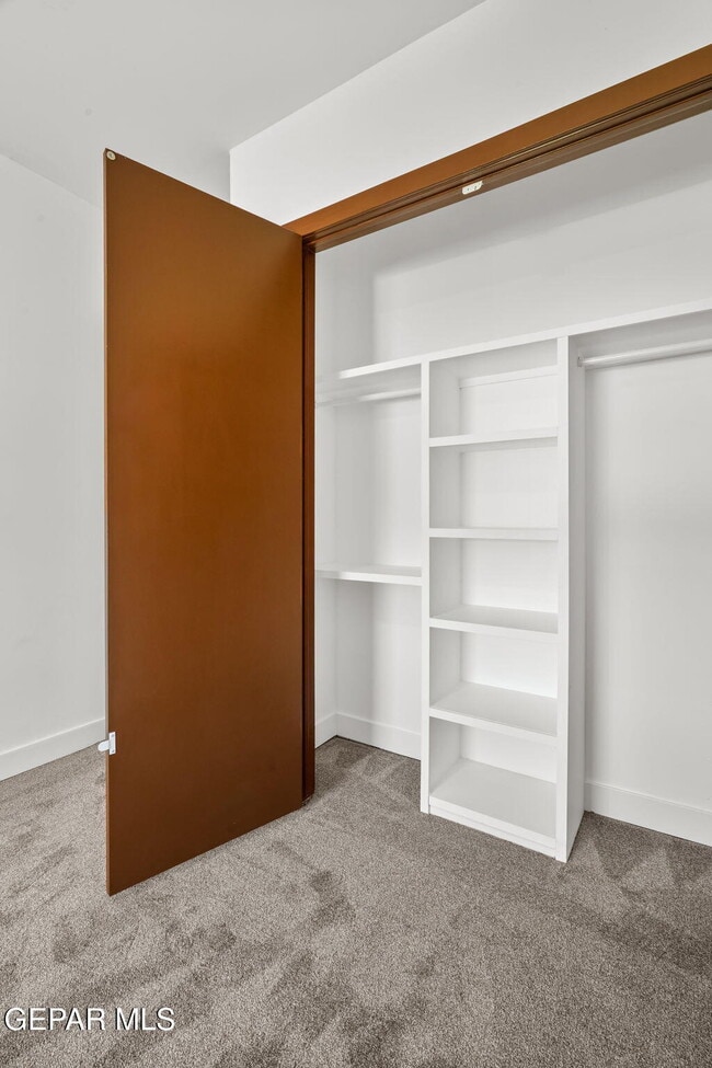 Building Photo - 11337 Ardelle Ave
