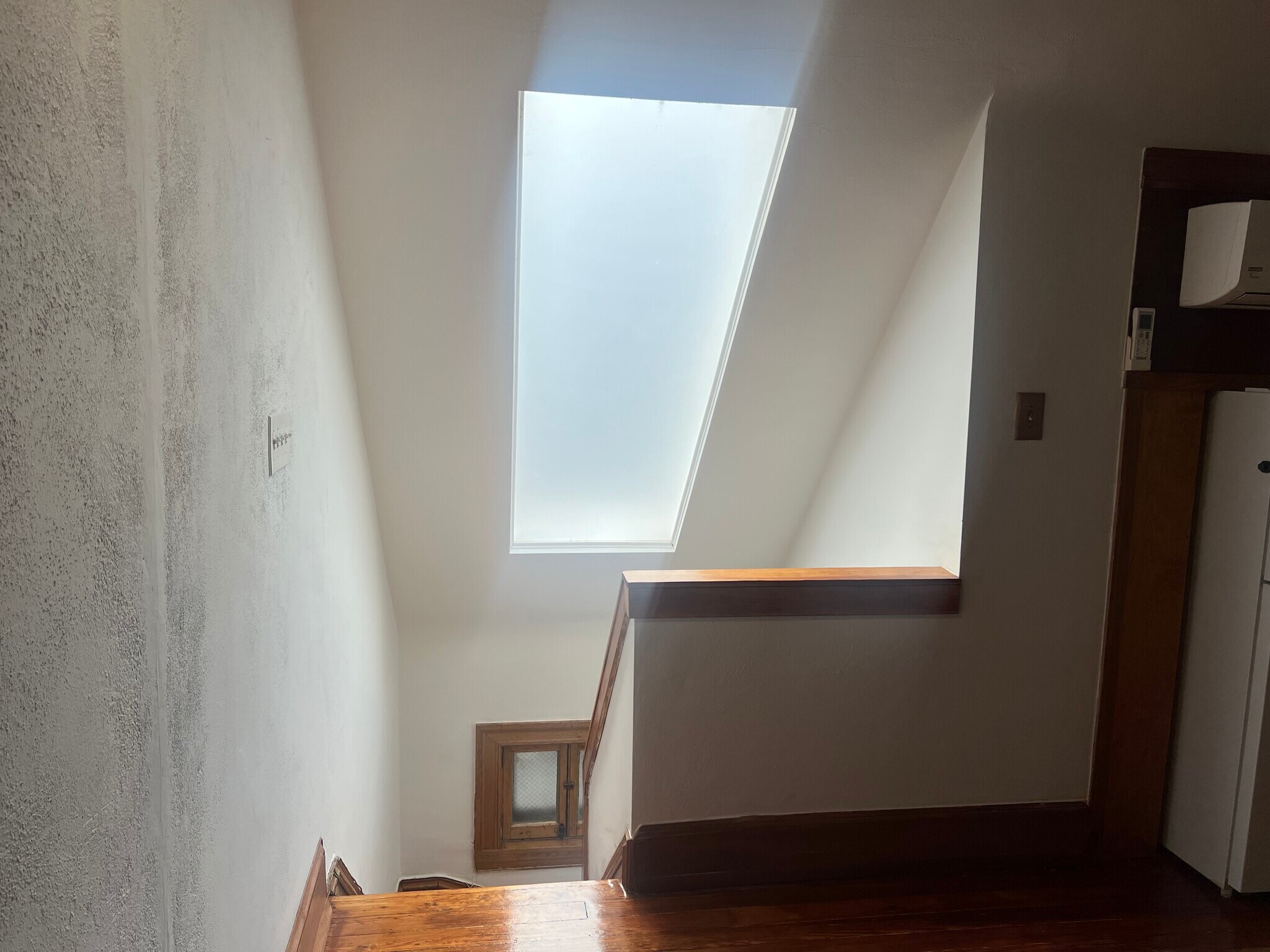 Building Photo - 4124 W Pine Blvd