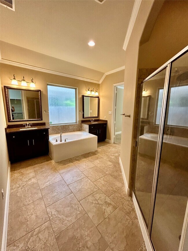 Building Photo - 27239 Aspen Falls Ln