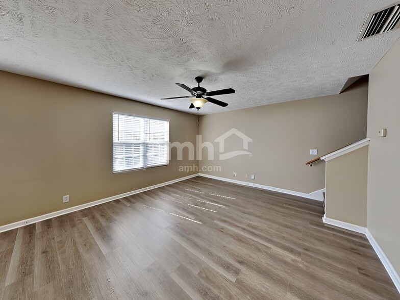 Building Photo - 4861 Nina Marie Ave