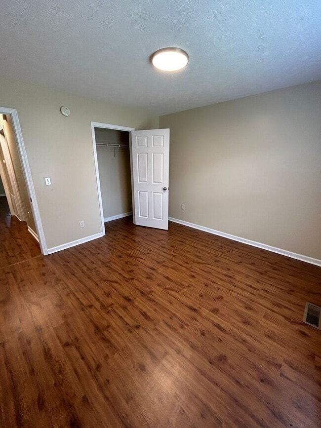 Building Photo - 940 Water St