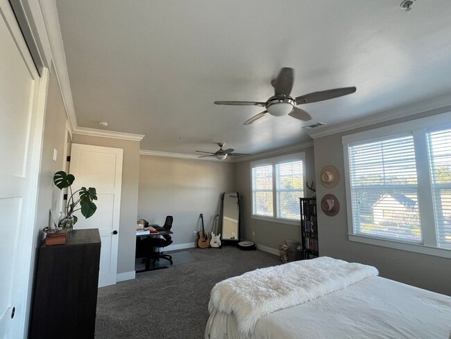 Building Photo - 399 Foothill Blvd