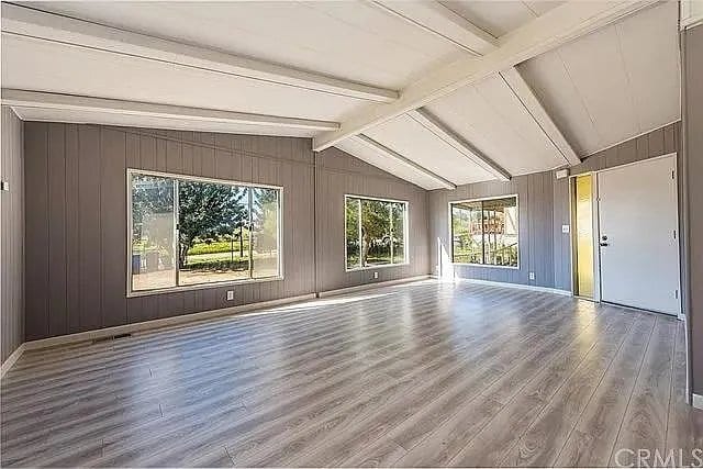 Building Photo - 18950 Woodcrest Ln