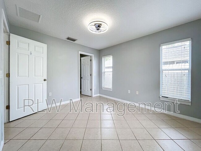 Building Photo - 25920 Eufaula Way