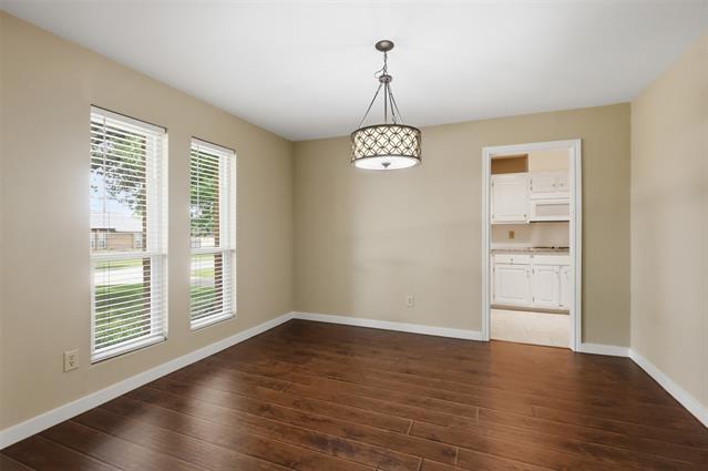 Building Photo - 4545 Hartford Dr