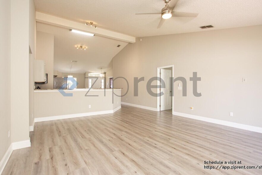 Building Photo - 4863 Frost Lake Dr