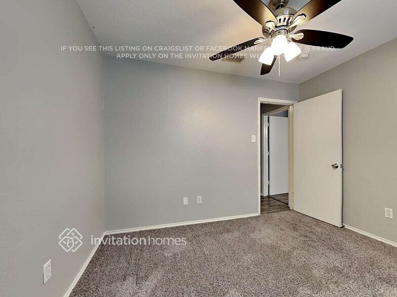Building Photo - 1533 Warrington Way