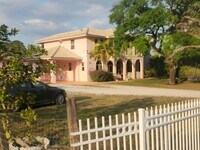 Building Photo - 16975 83rd Pl N