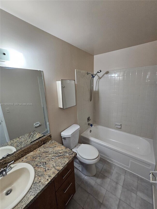 Building Photo - 1630 Sandpiper Blvd