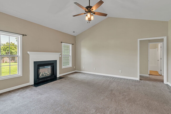 Building Photo - 238 Silver Hills Dr
