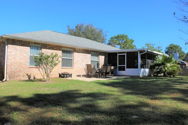 Building Photo - 6461 Arbor Ln