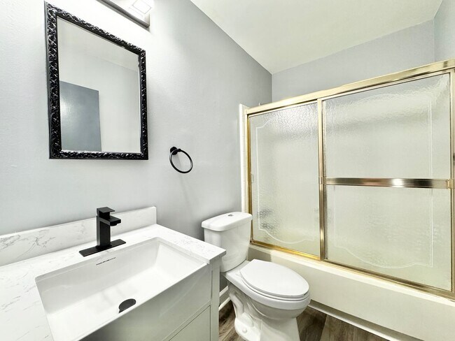Building Photo - 3BD/2BA home in Holden Farms!