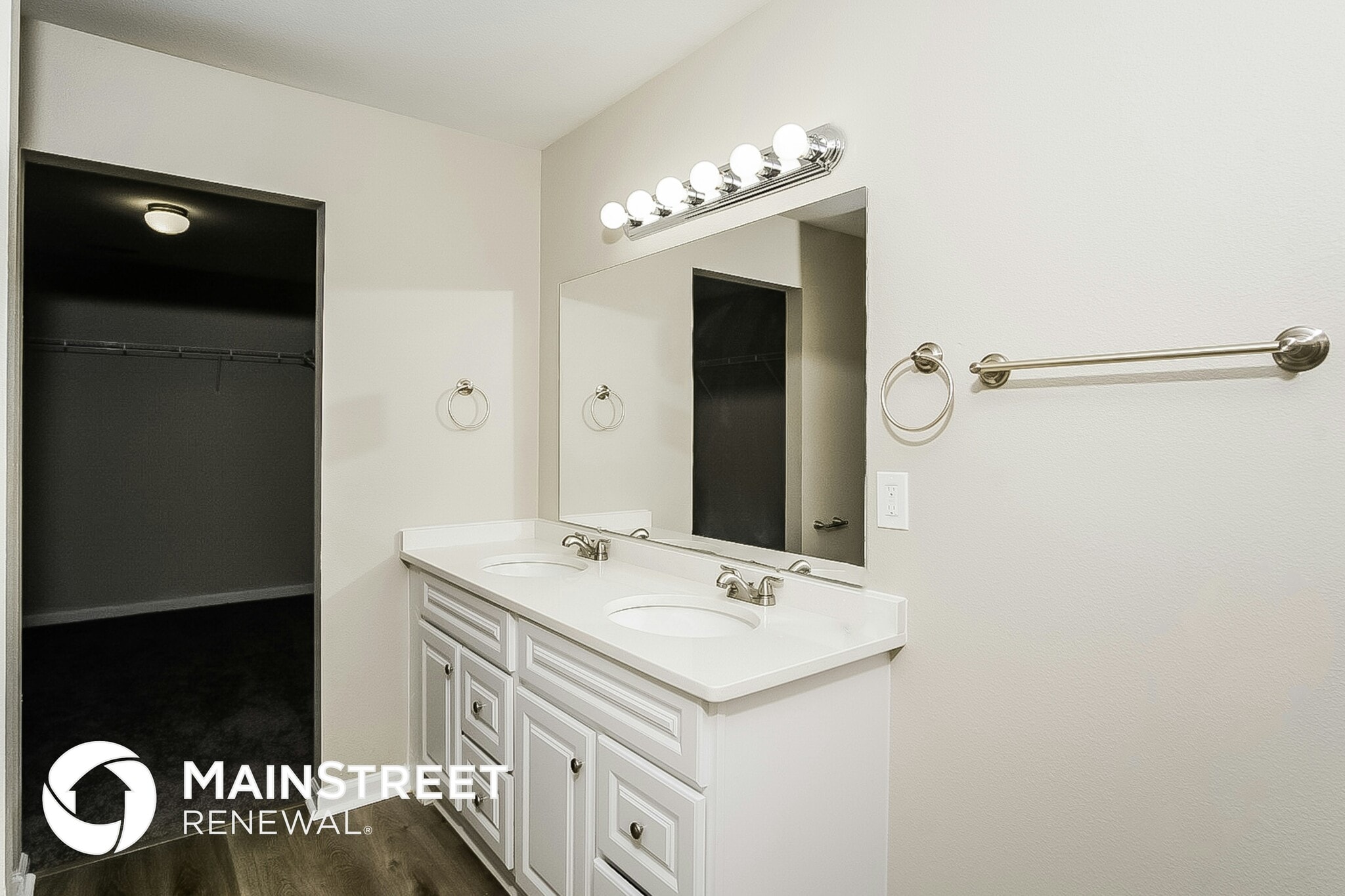 Building Photo - 15241 Tyler Mill Dr