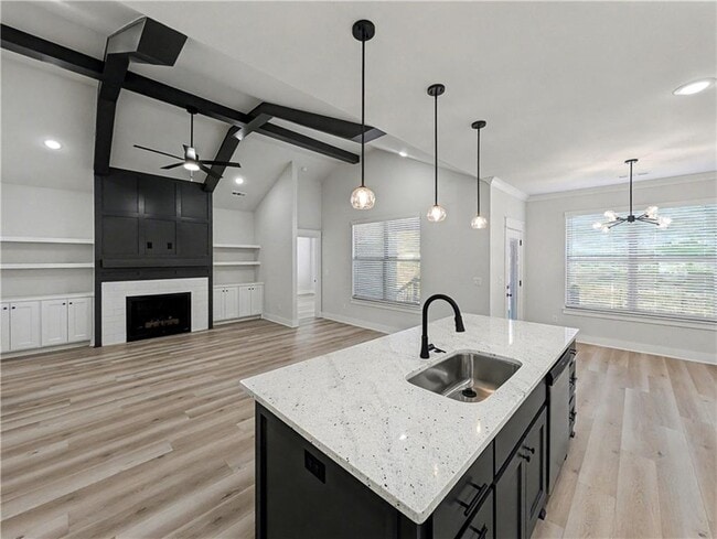 Building Photo - 7842 Scenic Vly Ave