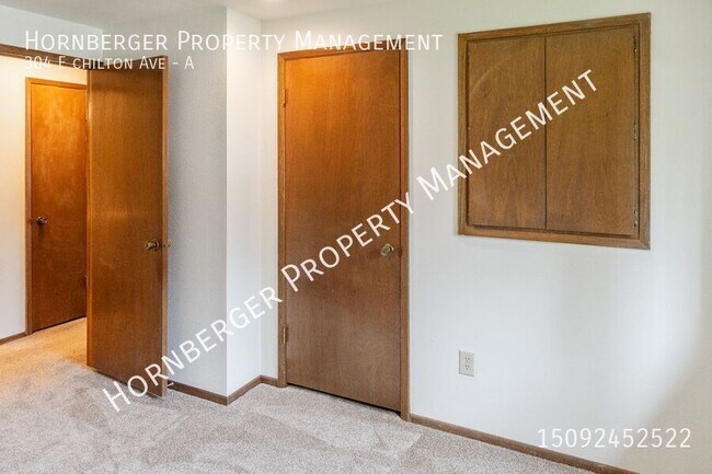 Building Photo - 304 E Chilton Ave