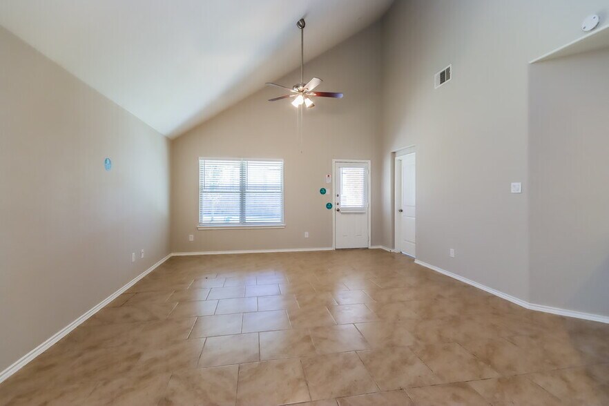 Building Photo - 12247 Antilles Ln