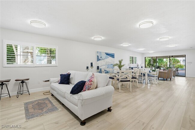 Building Photo - 855 Ketch Dr