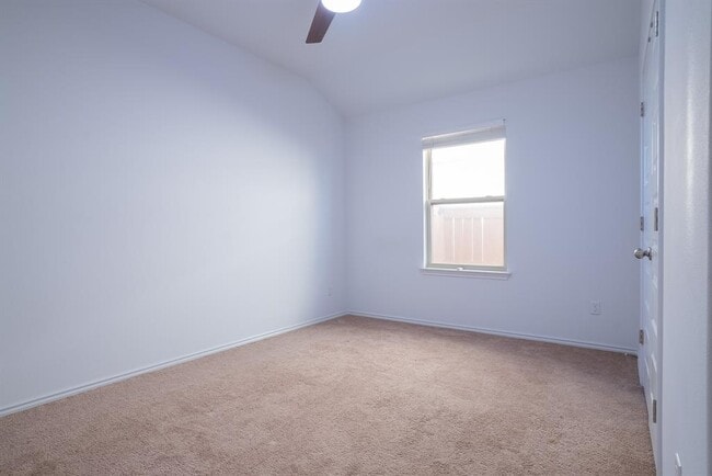 Building Photo - 345 Horsemint Way