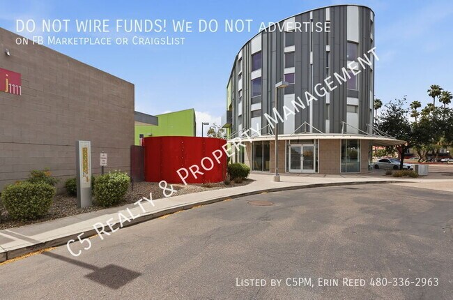Building Photo - 1111 W University Dr