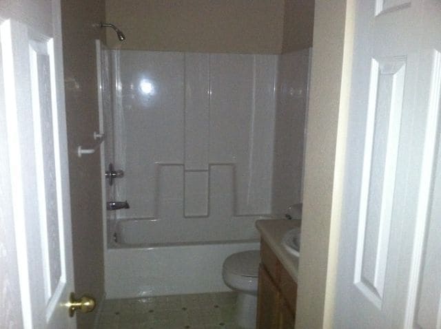 Building Photo - THREE BEDROOM, TWO BATHROOM HOME NEAR DILDINE ELEMENTARY