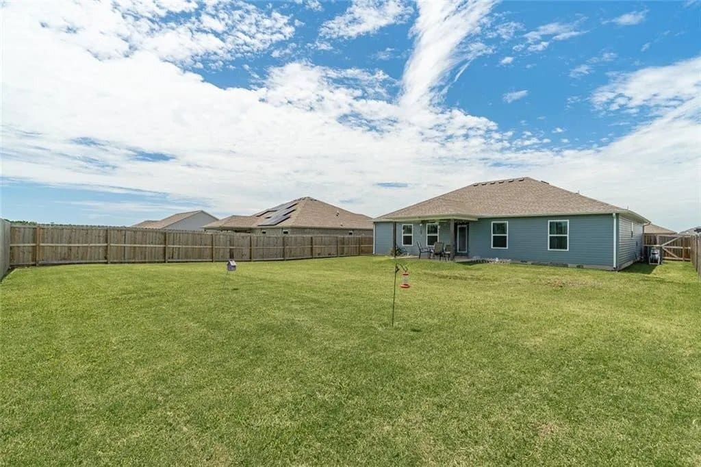 Building Photo - 636 Woodcreek Lp