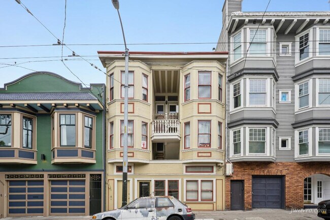 Building Photo - 3945 18th St