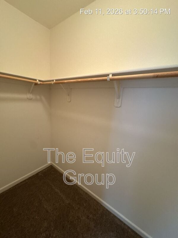 Building Photo - 4418 W Robin Ave