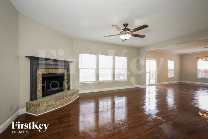 Building Photo - 9486 Lantern Ln