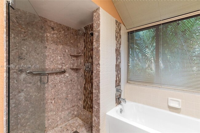 Building Photo - 9360 Chelsea Dr S