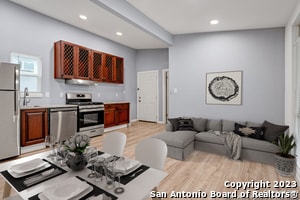 Building Photo - 212 Mclane St