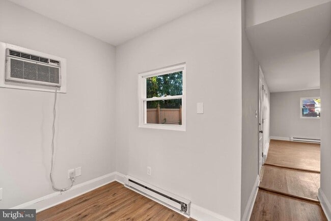 Building Photo - 8604 Chestnut Oak Rd