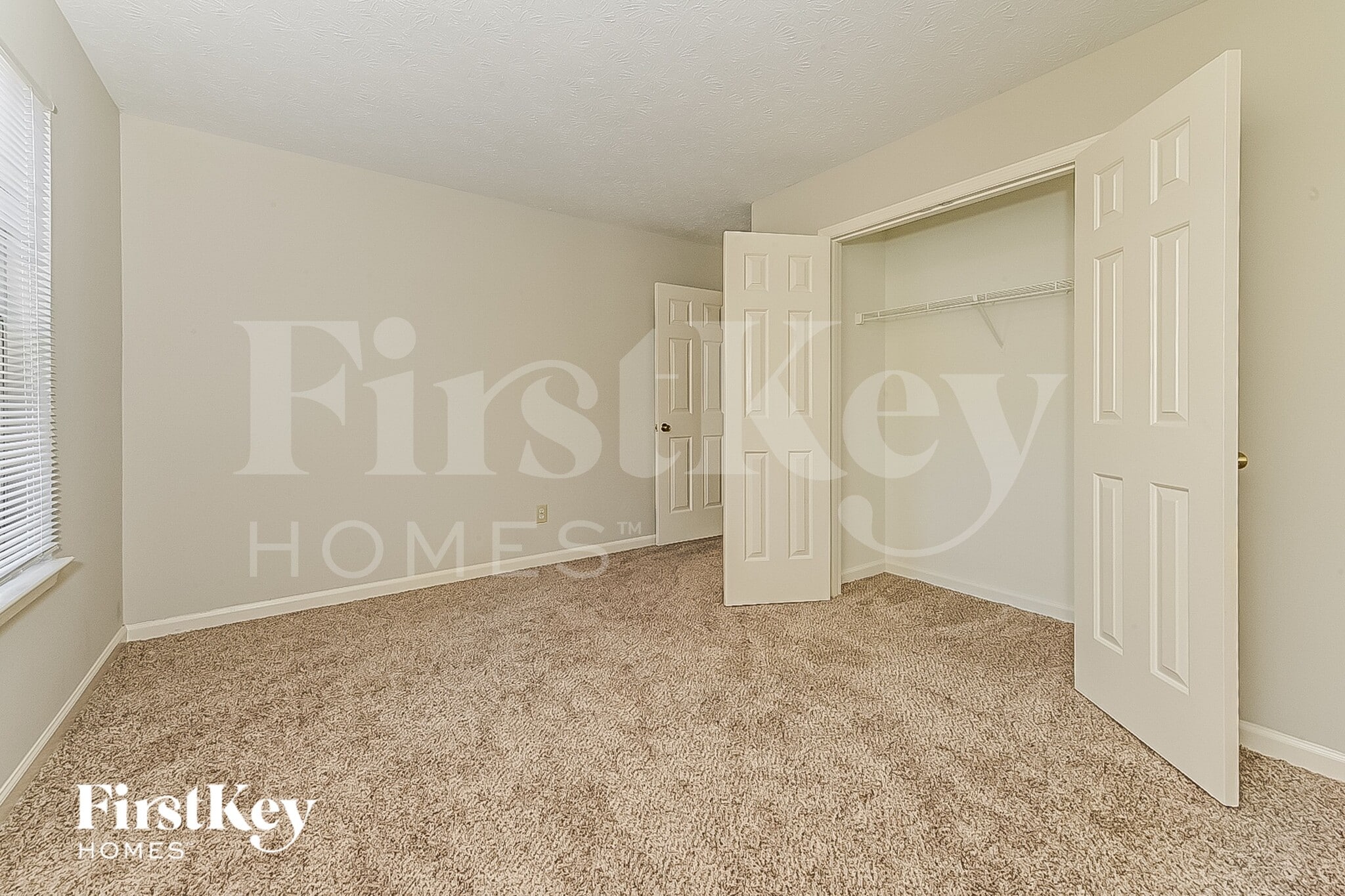 Building Photo - 6256 Valdez Dr