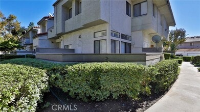 Building Photo - 26 Willowcrest Ln