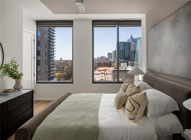 Building Photo - 1081 Juniper St NE